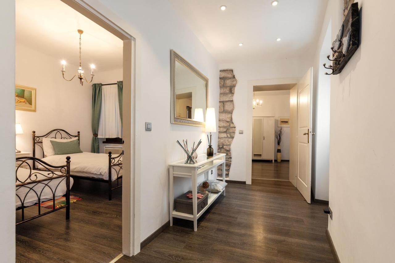 Arca Apartma *