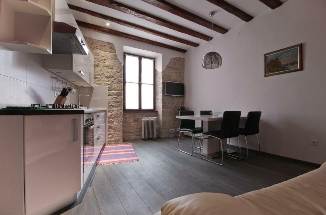 Apartma Arca
